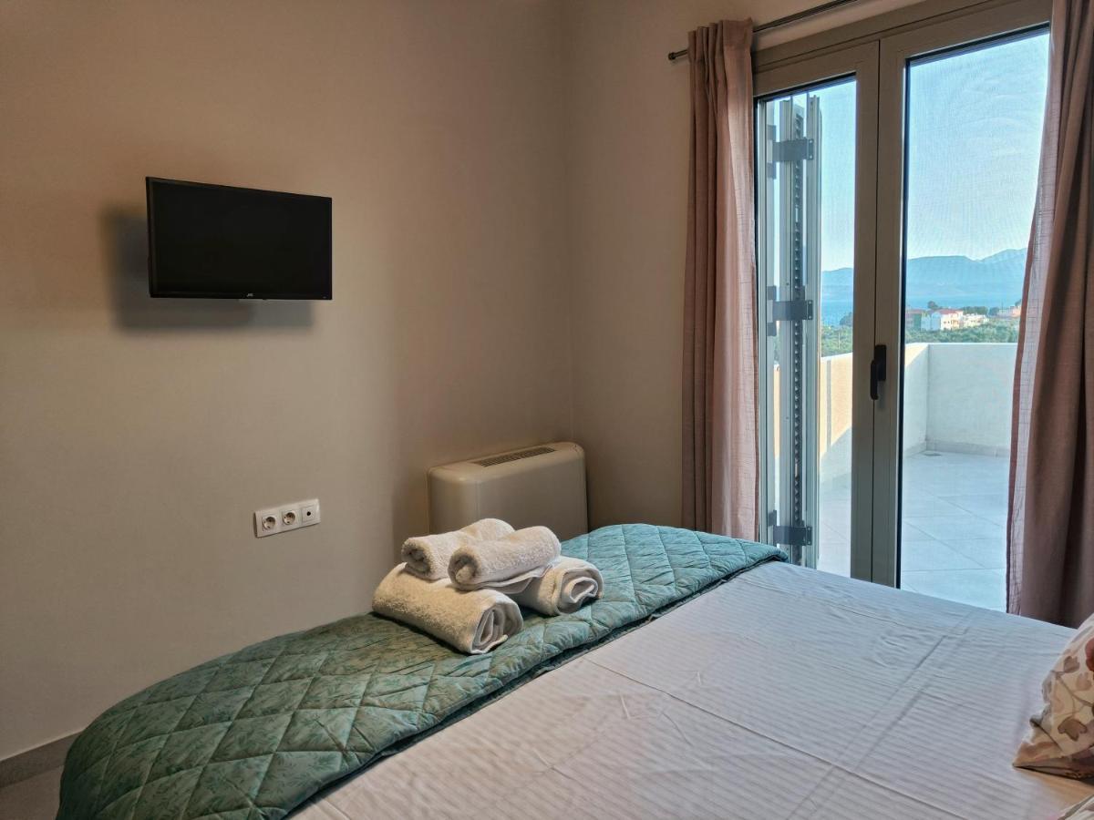 Appartamento Gythio Mare Apt Mavrovoúnion Esterno foto