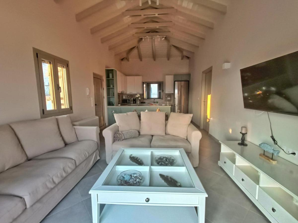 Appartamento Gythio Mare Apt Mavrovoúnion Esterno foto