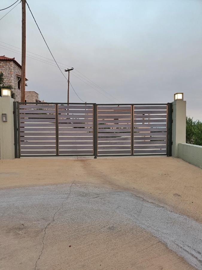 Appartamento Gythio Mare Apt Mavrovoúnion Esterno foto
